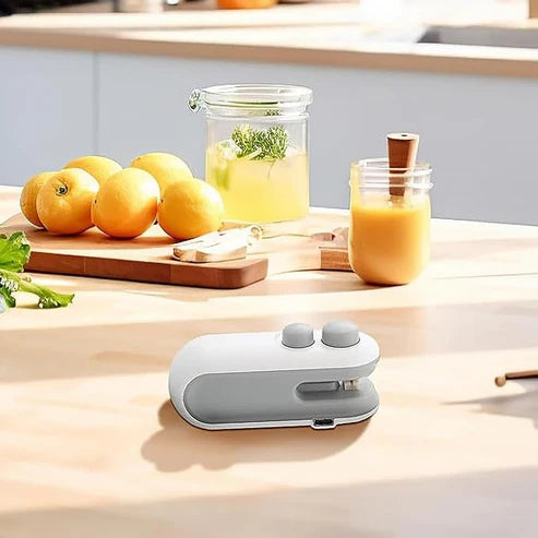 Portable Sealing Machine – Mini Heat Sealer for Food Storage